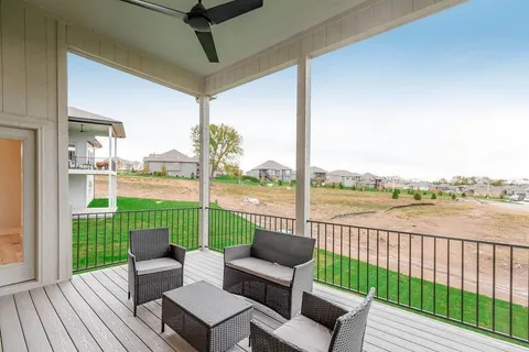 $706,900 | 25030 West 141st Street, Olathe, KS 66061