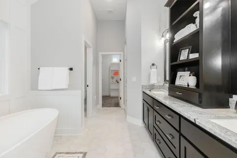 $706,900 | 25030 West 141st Street, Olathe, KS 66061