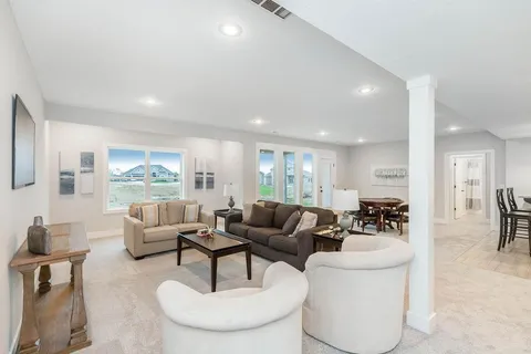 $706,900 | 25030 West 141st Street, Olathe, KS 66061