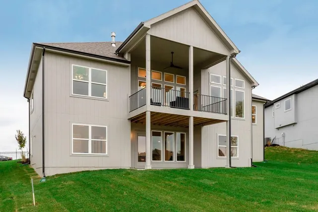 $706,900 | 25030 West 141st Street, Olathe, KS 66061