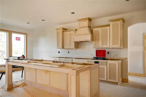 $706,900 | 25030 West 141st Street, Olathe, KS 66061