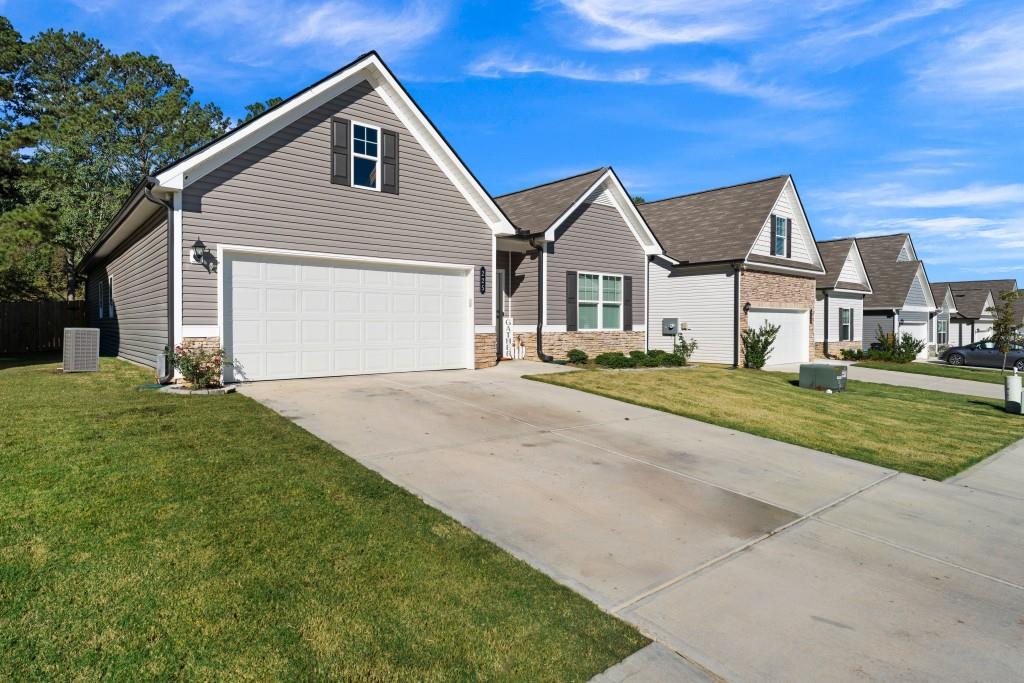 225 Sycamore Drive Calhoun, GA 30701 - Photo 4 of 31