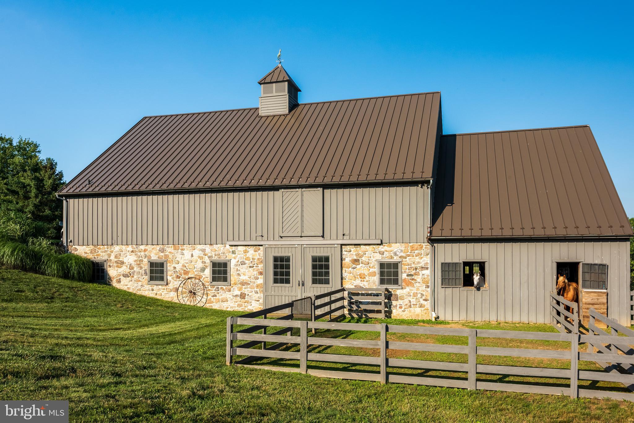 355 Fairview Road Coatesville, PA 19320 - Photo 41 of 44 Barn