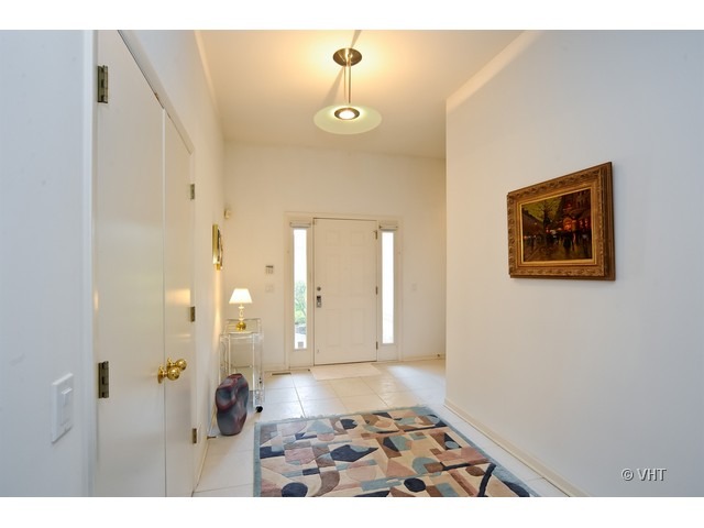 114 Ronan Road Highwood, IL 60040 - Photo 2 of 15