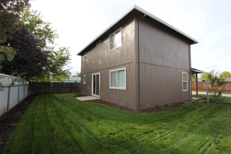 440 Freeman Road Central Point, OR 97502 - Photo 3 of 18 Additional Photo