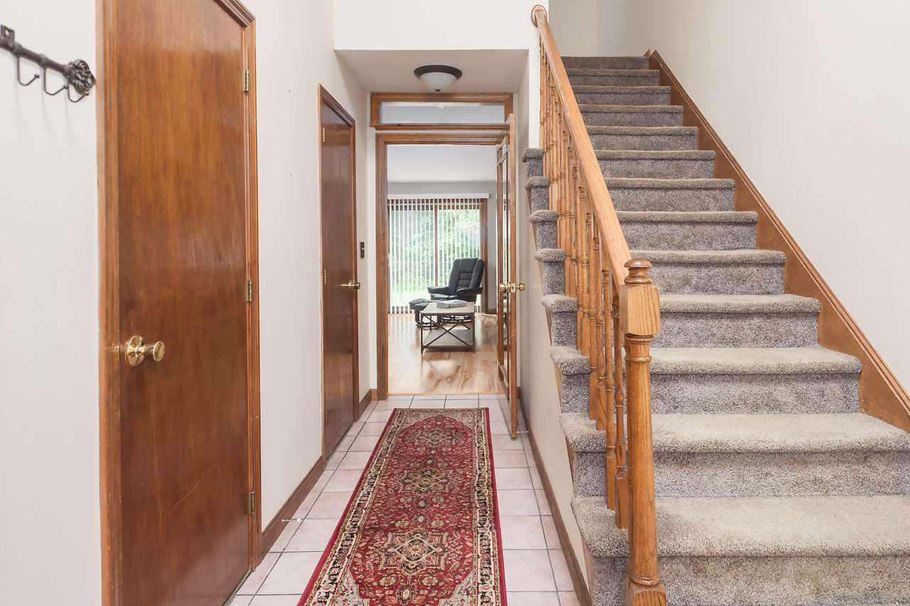 23 Bramber II, Unit 2 Rochester, NH 03867 - Photo 2 of 15