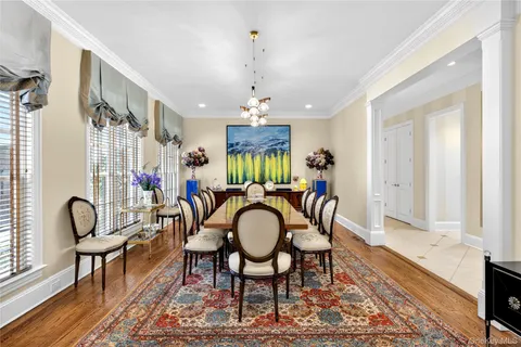 $5,250,000 | 17 Hilldale Lane, Sands Point, NY 11050