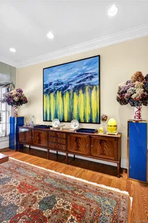 $5,250,000 | 17 Hilldale Lane, Sands Point, NY 11050