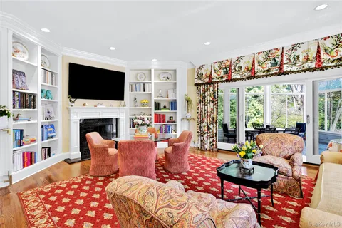 $5,250,000 | 17 Hilldale Lane, Sands Point, NY 11050