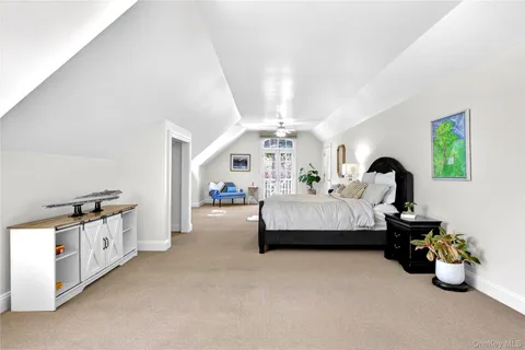 $5,250,000 | 17 Hilldale Lane, Sands Point, NY 11050