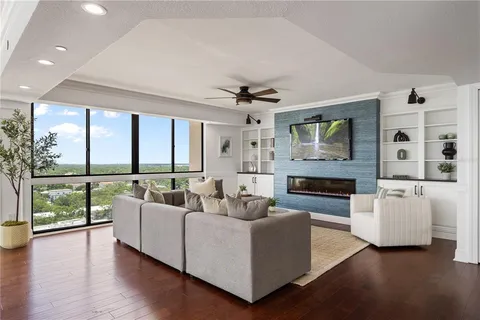 $1,799,000 | 3301 Bayshore Boulevard, Unit 1908B, Tampa, FL 33629