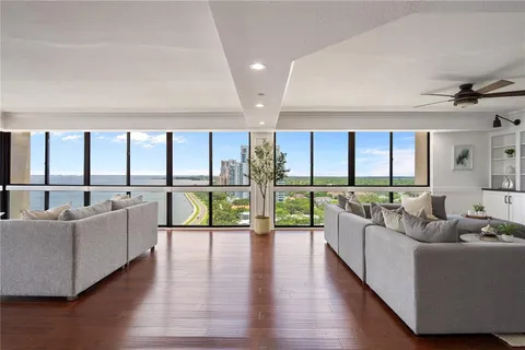 $1,799,000 | 3301 Bayshore Boulevard, Unit 1908B, Tampa, FL 33629