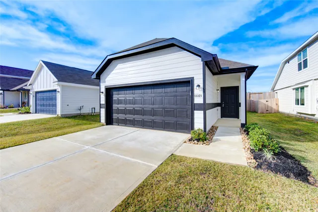 $1,850 | 13321 Burbot Drive, Conroe, TX 77384