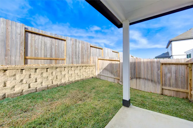 $1,850 | 13321 Burbot Drive, Conroe, TX 77384