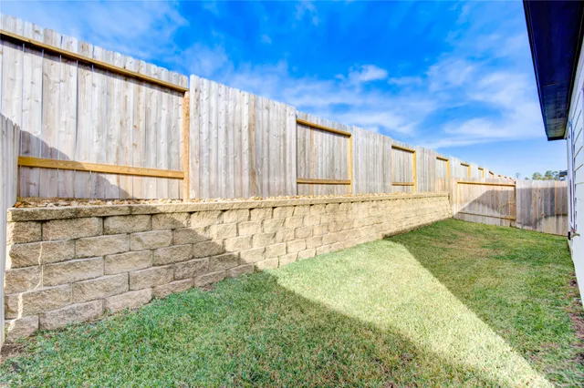 $1,850 | 13321 Burbot Drive, Conroe, TX 77384