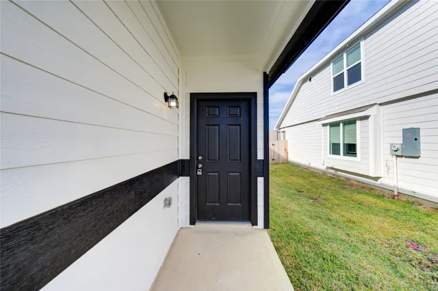 $1,850 | 13321 Burbot Drive, Conroe, TX 77384