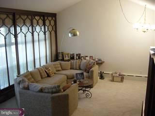 1609 Mt Pleasant Road Havertown, PA 19083 - Photo 3 of 6