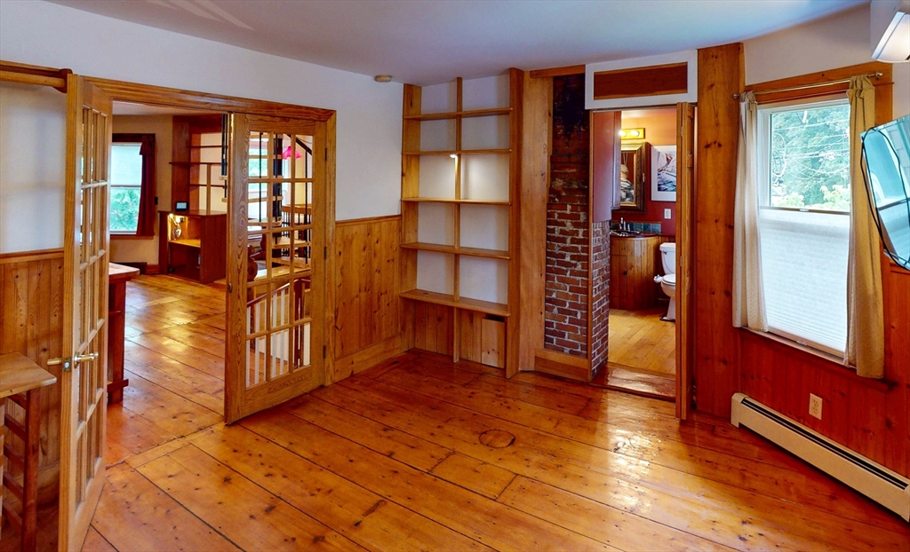 14 Main Street Shelburne, MA 01370 - Photo 10 of 35