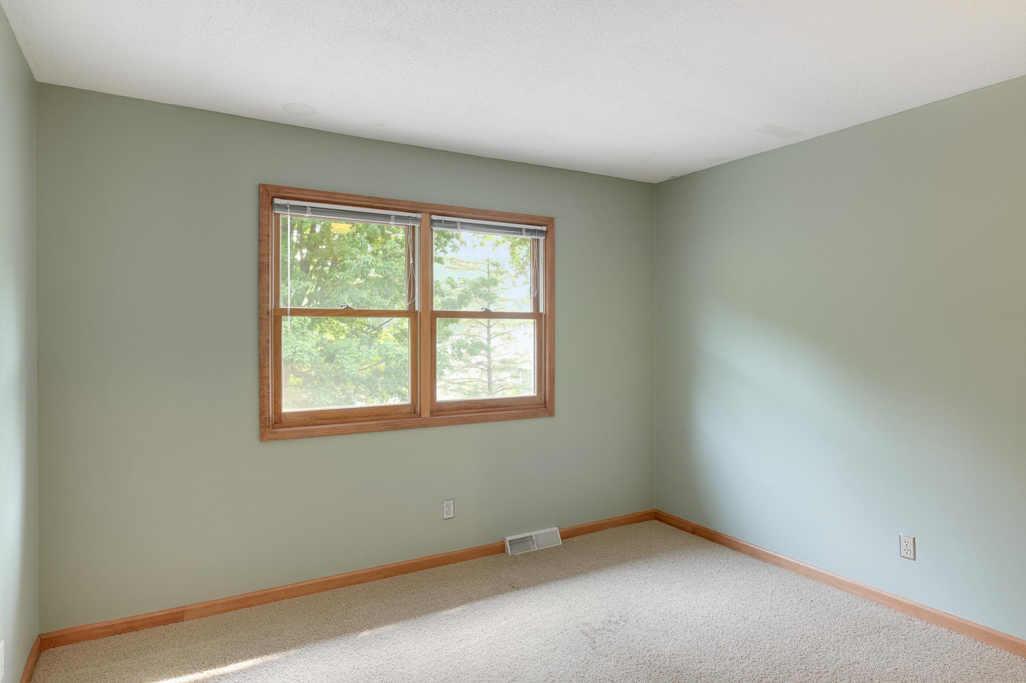 10817 Emerson Road Bloomington, MN 55431 - Photo 26 of 37 Gallery Image 26