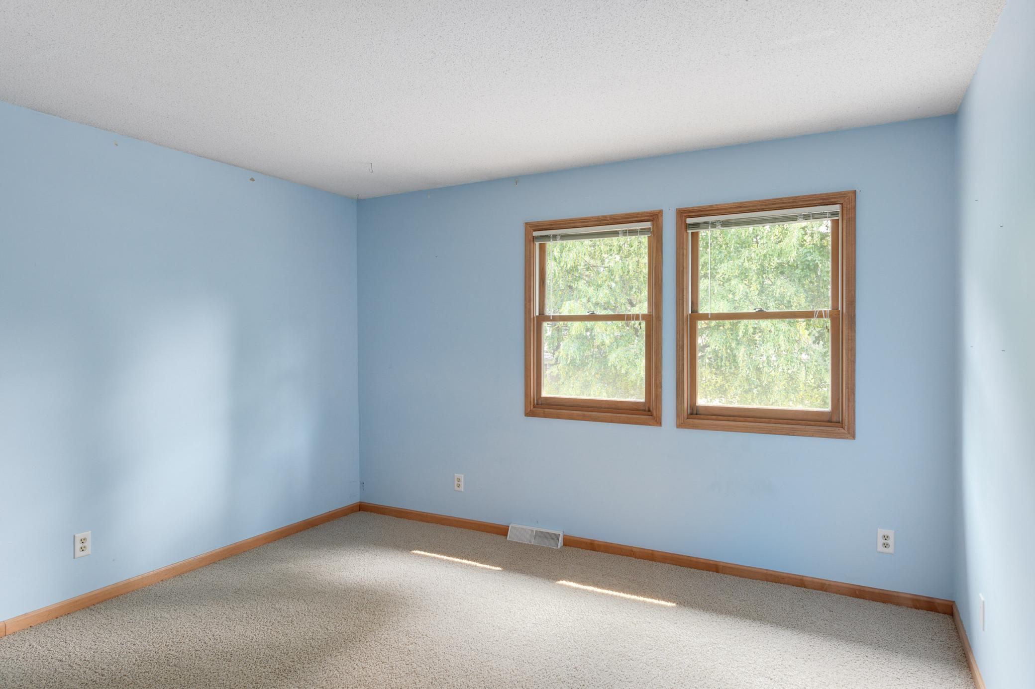 10817 Emerson Road Bloomington, MN 55431 - Photo 27 of 37 Gallery Image 27