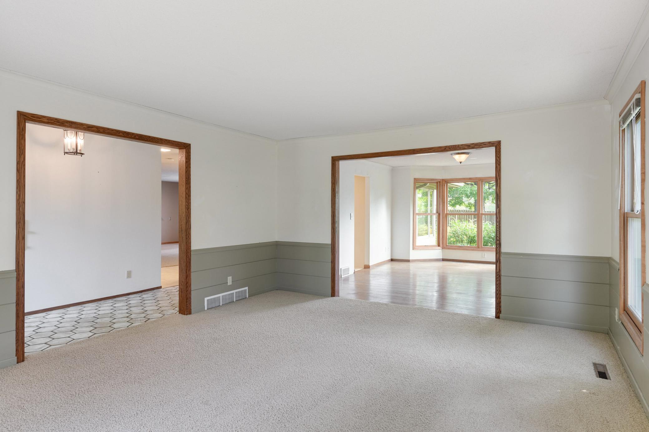 10817 Emerson Road Bloomington, MN 55431 - Photo 8 of 37 Gallery Image 8
