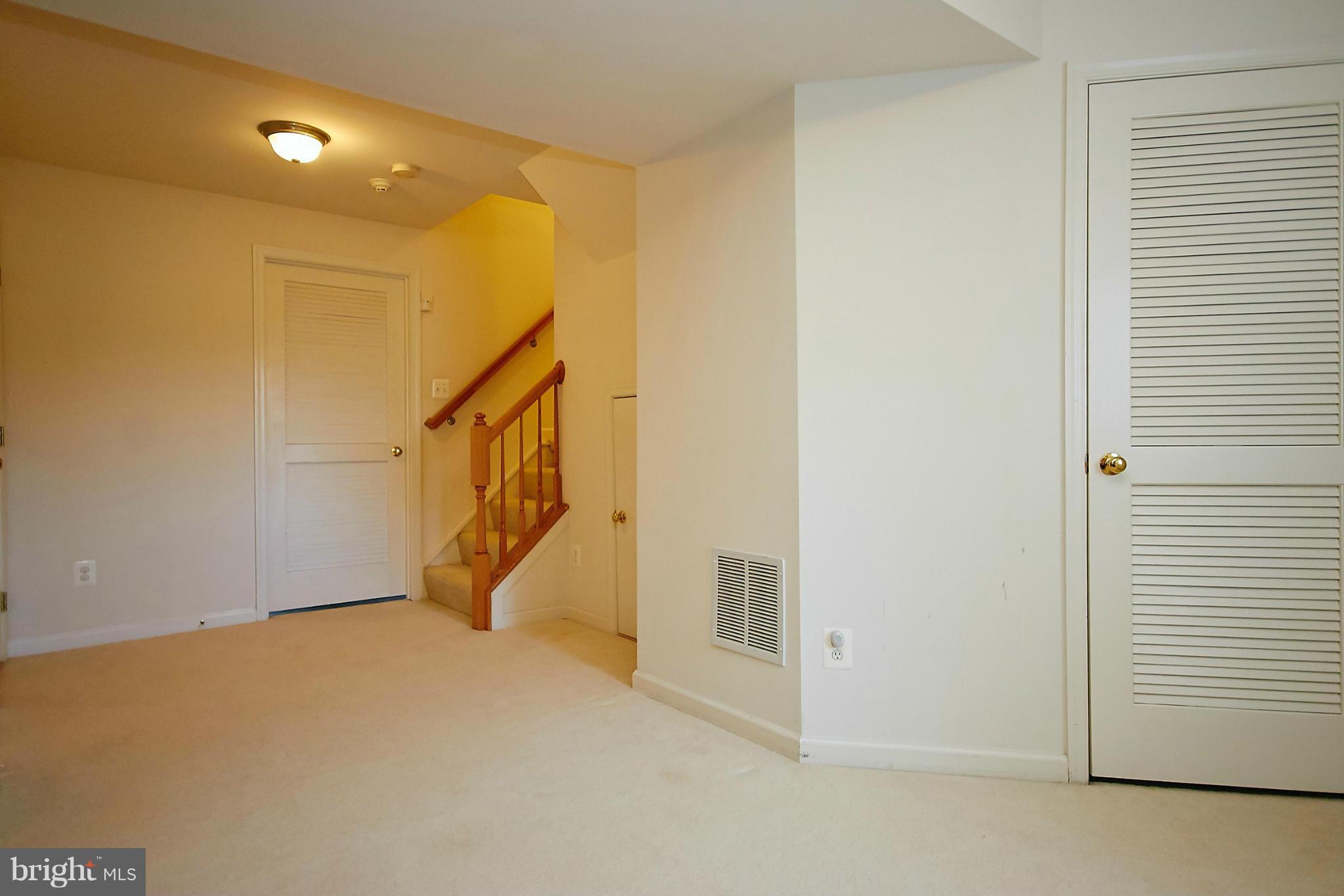 9639 Innerwick Place Bristow, VA 20136 - Photo 23 of 29 a view of an entryway