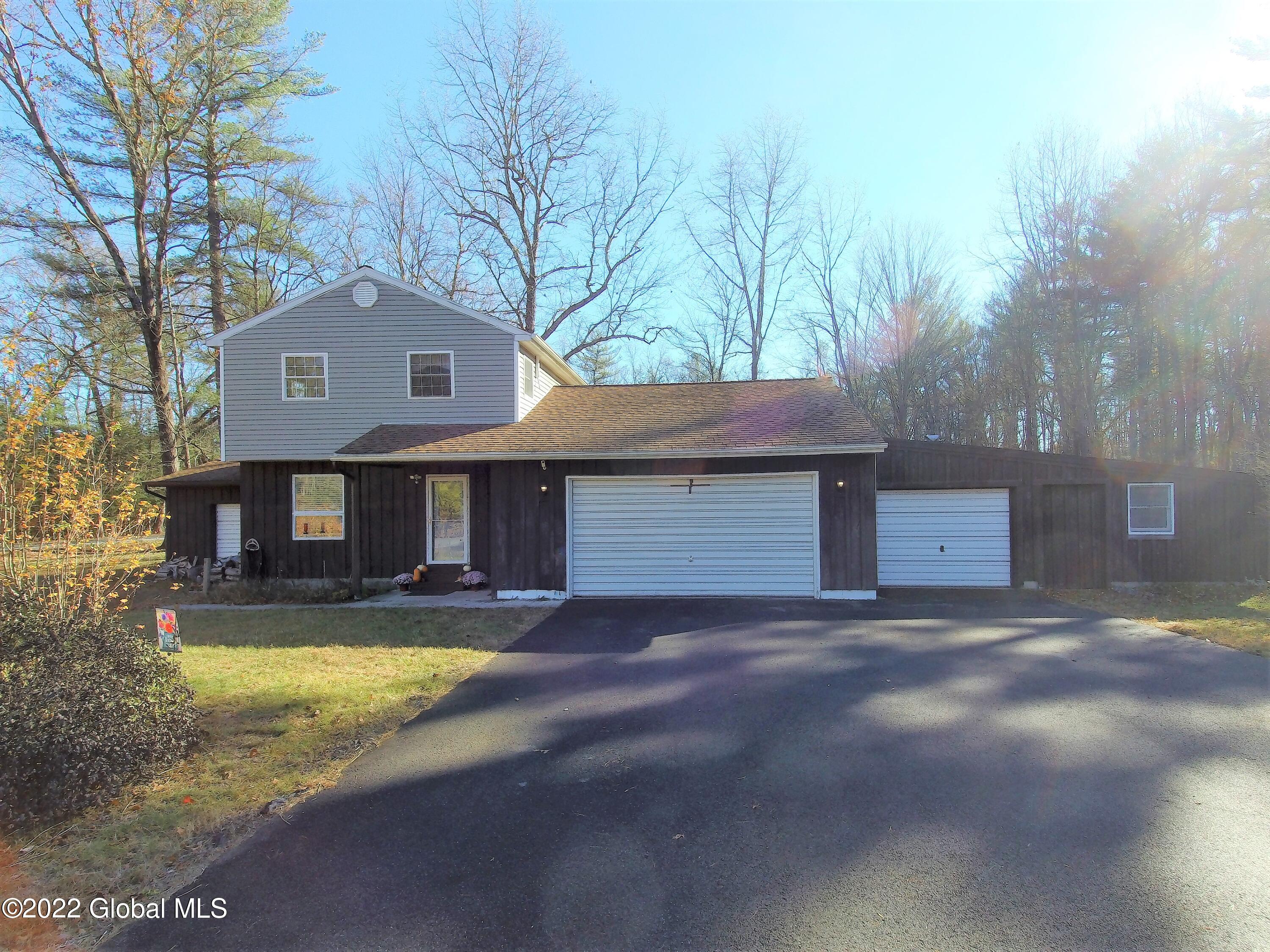 172 Butler Road Moreau, NY 12828 - Photo 1 of 30 P00_0267