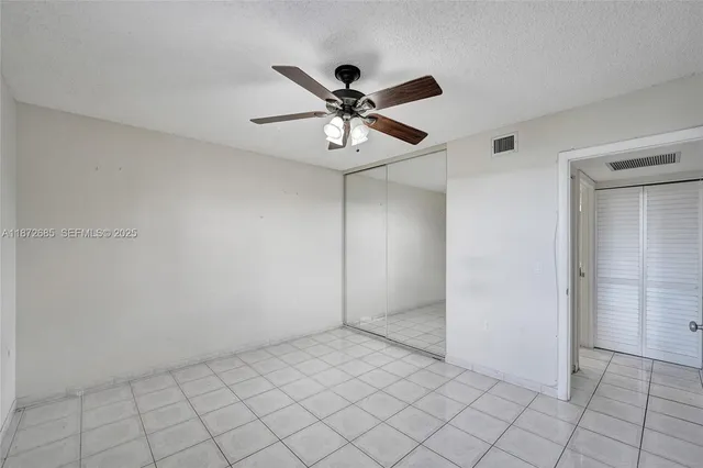 $2,200 | 1502 Whitehall Drive, Unit 303, Davie, FL 33324