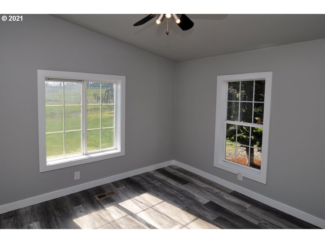 16312 South Riverview Road Molalla, OR 97038 - Photo 15 of 27 Gallery Image 15