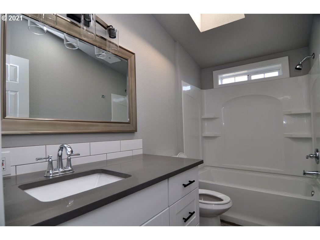 16312 South Riverview Road Molalla, OR 97038 - Photo 19 of 27 Gallery Image 19