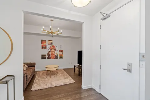 $1,850,000 | 600 South 2nd Street, Unit S405, Minneapolis, MN 55401