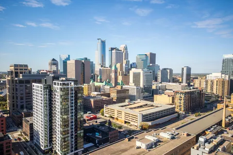 $1,850,000 | 600 South 2nd Street, Unit S405, Minneapolis, MN 55401