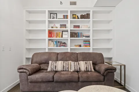 $1,850,000 | 600 South 2nd Street, Unit S405, Minneapolis, MN 55401