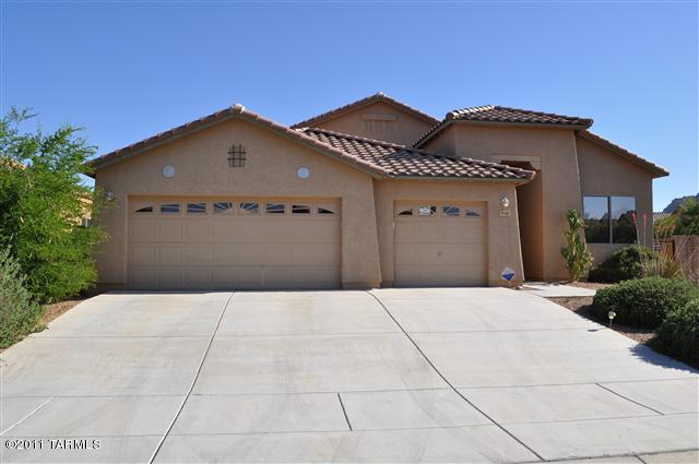 5726 West Desert Portal Road Tucson, AZ 85735 - Photo 1 of 25