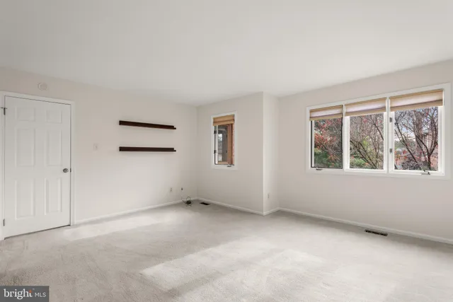 $599,000 | 11 Treaty Drive, Chesterbrook, PA 19087