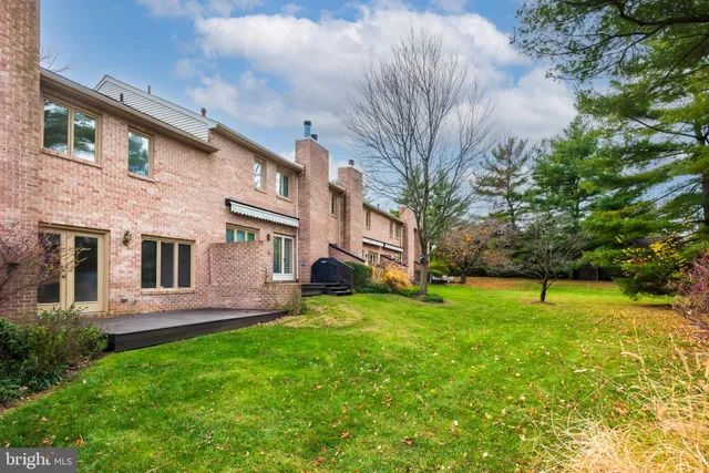 $599,000 | 11 Treaty Drive, Chesterbrook, PA 19087