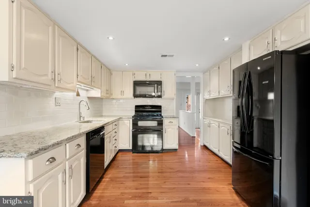 $599,000 | 11 Treaty Drive, Chesterbrook, PA 19087