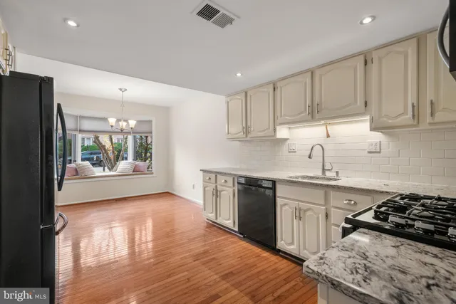 $599,000 | 11 Treaty Drive, Chesterbrook, PA 19087