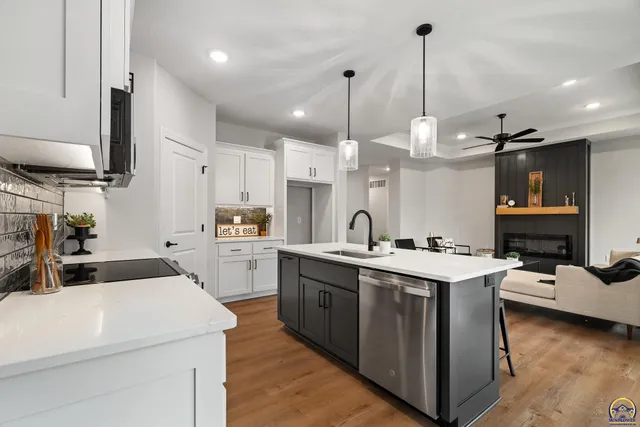 $479,900 | 3313 Southeast Virgo Avenue, Topeka, KS 66605