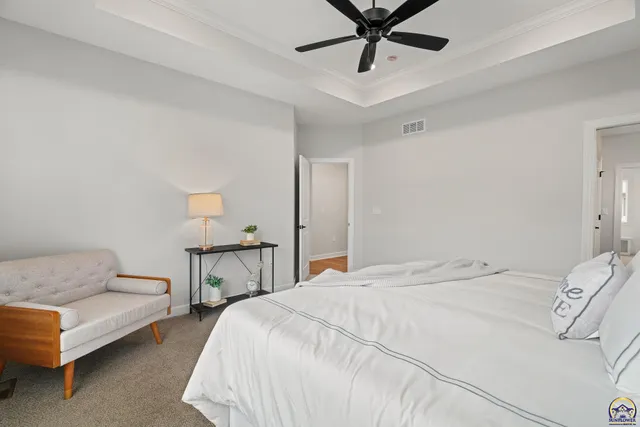 $479,900 | 3313 Southeast Virgo Avenue, Topeka, KS 66605