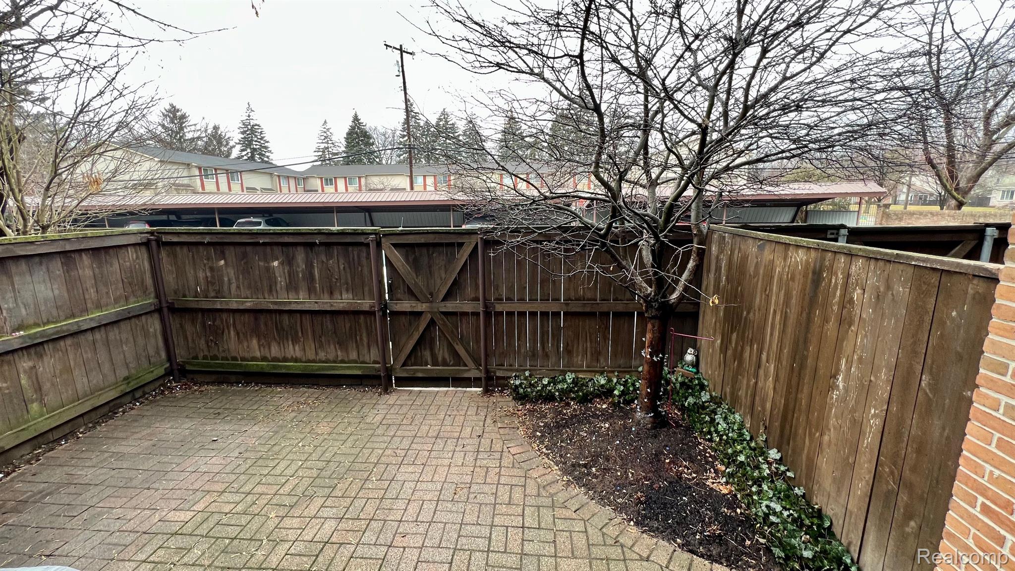 5095 Crooks Road, Unit 6 Royal Oak, MI 48073 - Photo 17 of 18 Gallery Image 17