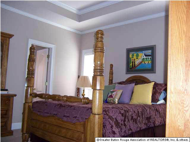 1903 Hunters Way Drive Baton Rouge, LA 70816 - Photo 9 of 10 Gallery Image 9