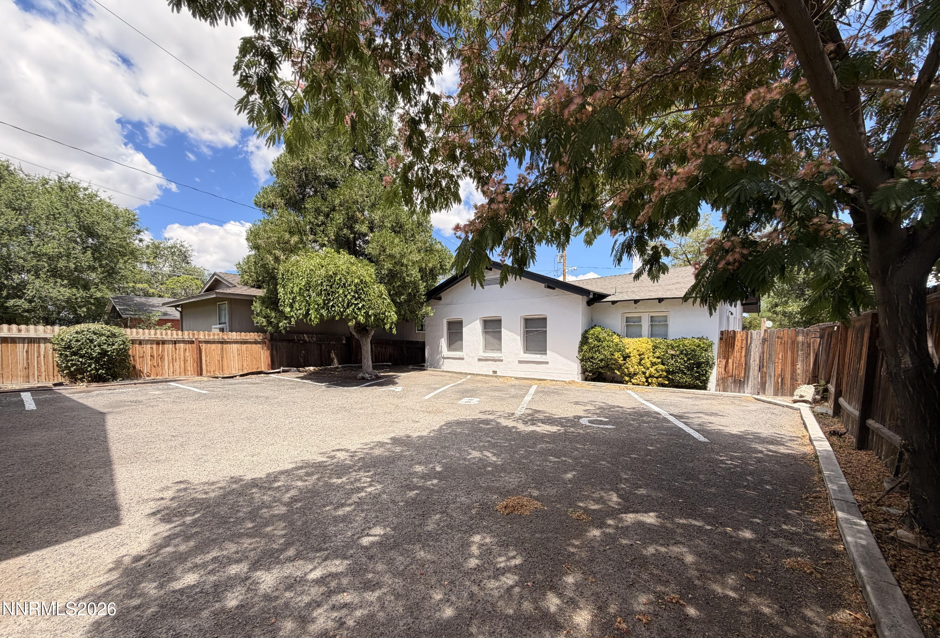 319 Thoma Street Reno, NV 89502 - Photo 20 of 20 2026-06-28 12.12.08