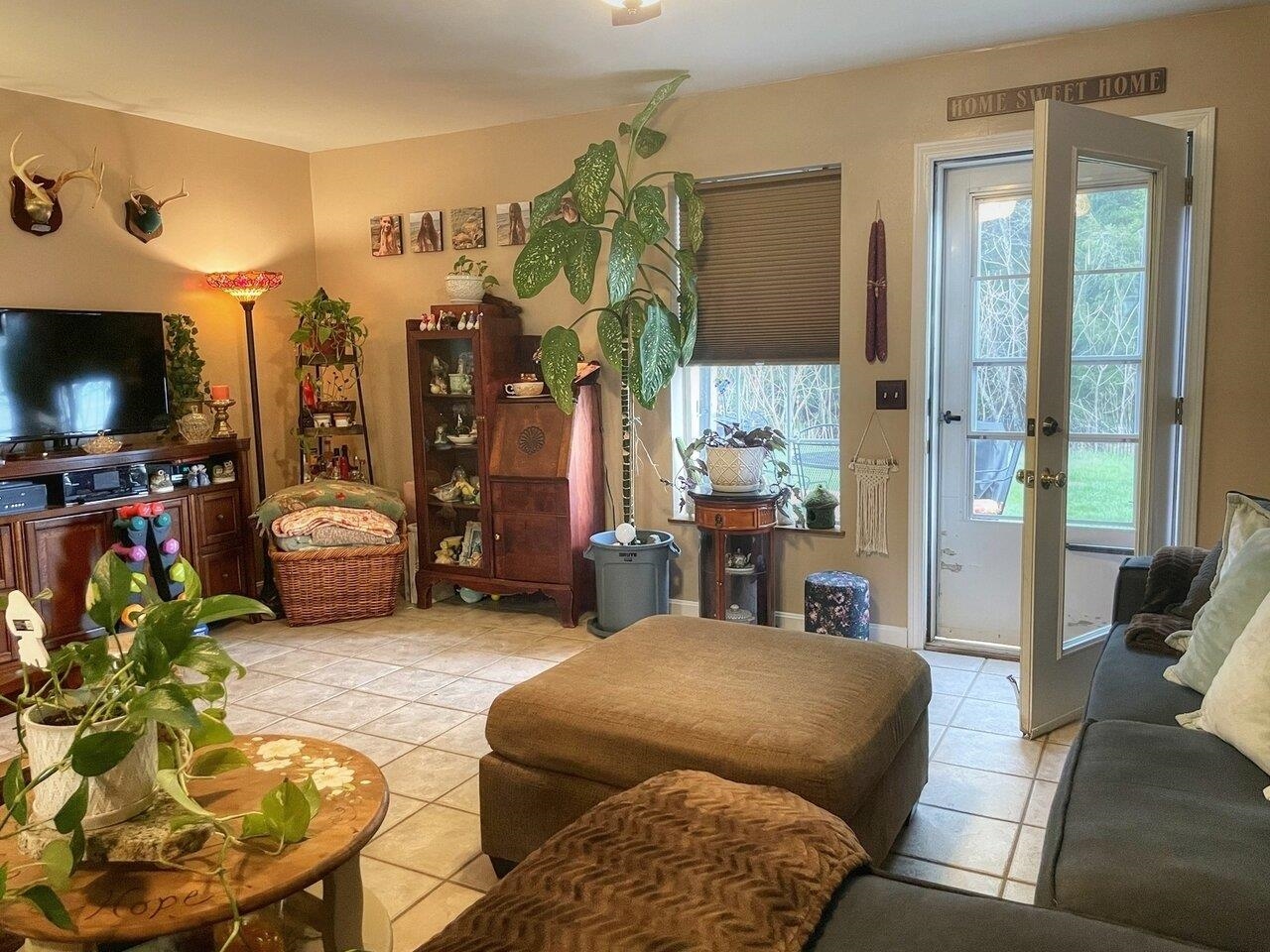 43 Colonial Road, Unit 103 Fairfax, VT 05454 - Photo 14 of 37 Gallery Image 14