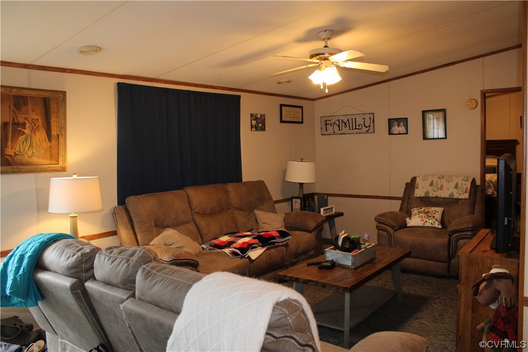 2154 Buckingham Springs Road Dillwyn, VA 23936 - Photo 10 of 27 Gallery Image 10
