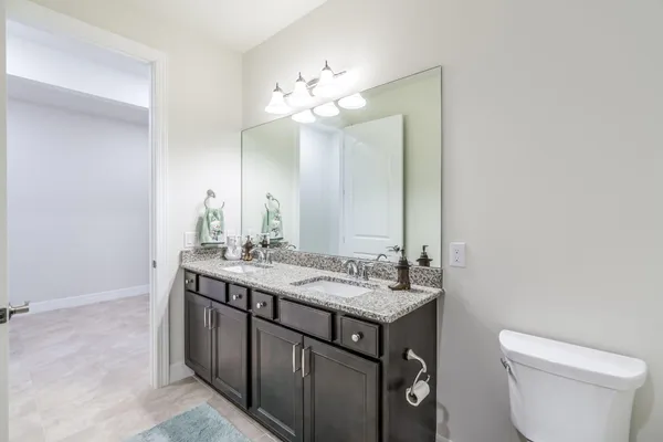 $774,900 | 744 Southeast Villandry Way, Port St. Lucie, FL 34984