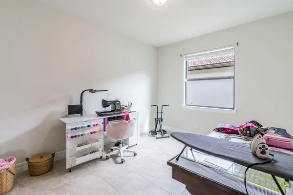 $774,900 | 744 Southeast Villandry Way, Port St. Lucie, FL 34984