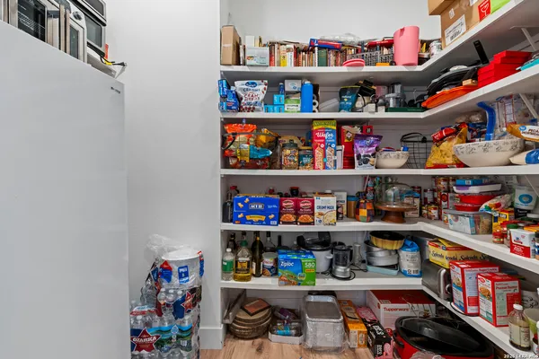 a room with lots of different kinds of stuff