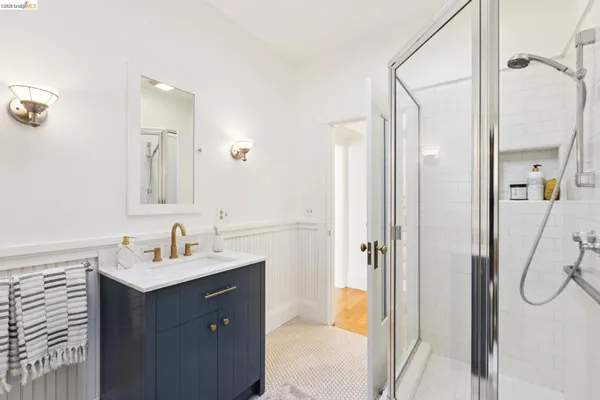 $1,895,000 | 5633 Oak Grove Avenue, Oakland, CA 94618