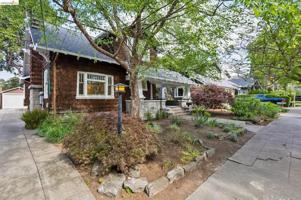 $1,895,000 | 5633 Oak Grove Avenue, Oakland, CA 94618